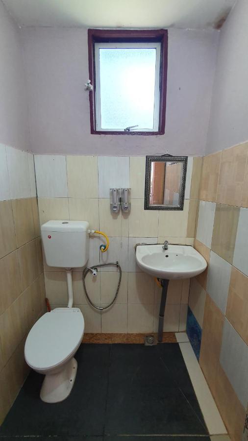 קואלה קנגסאר Chalet Kampong Semawar מראה חיצוני תמונה