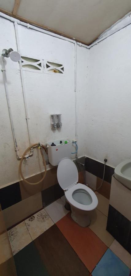 קואלה קנגסאר Chalet Kampong Semawar מראה חיצוני תמונה
